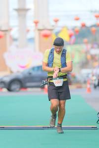 BIB: 50615
                            <button type="button" onclick="openModal(21760384)" class="btn btn-primary btn-sm float-right btn-popup" data-toggle="modal" data-target=".modal-high-quality">
                        <i class="fas fa-shopping-cart"></i> Add to Cart
                    </button>
                                            <button type="button" onclick="isThisMe(21760384, true)" class="btn btn-success btn-sm float-right btn-popup btn-isme hidden" data-toggle="tooltip" data-placement="bottom" title="นี่คือรูปของคุณใช่ไหม คลิกที่นี่เพื่อเอาเข้าอัลบั้ม">
                        <i class="fas fa-plus"></i> Add to album
                    </button>
                    <button type="button" onclick="isThisMe(21760384, false)" class="btn btn-warning btn-sm float-right btn-popup btn-isnotme hidden">
                        <i class="fas fa-ban"></i> Remove from album
                    </button>